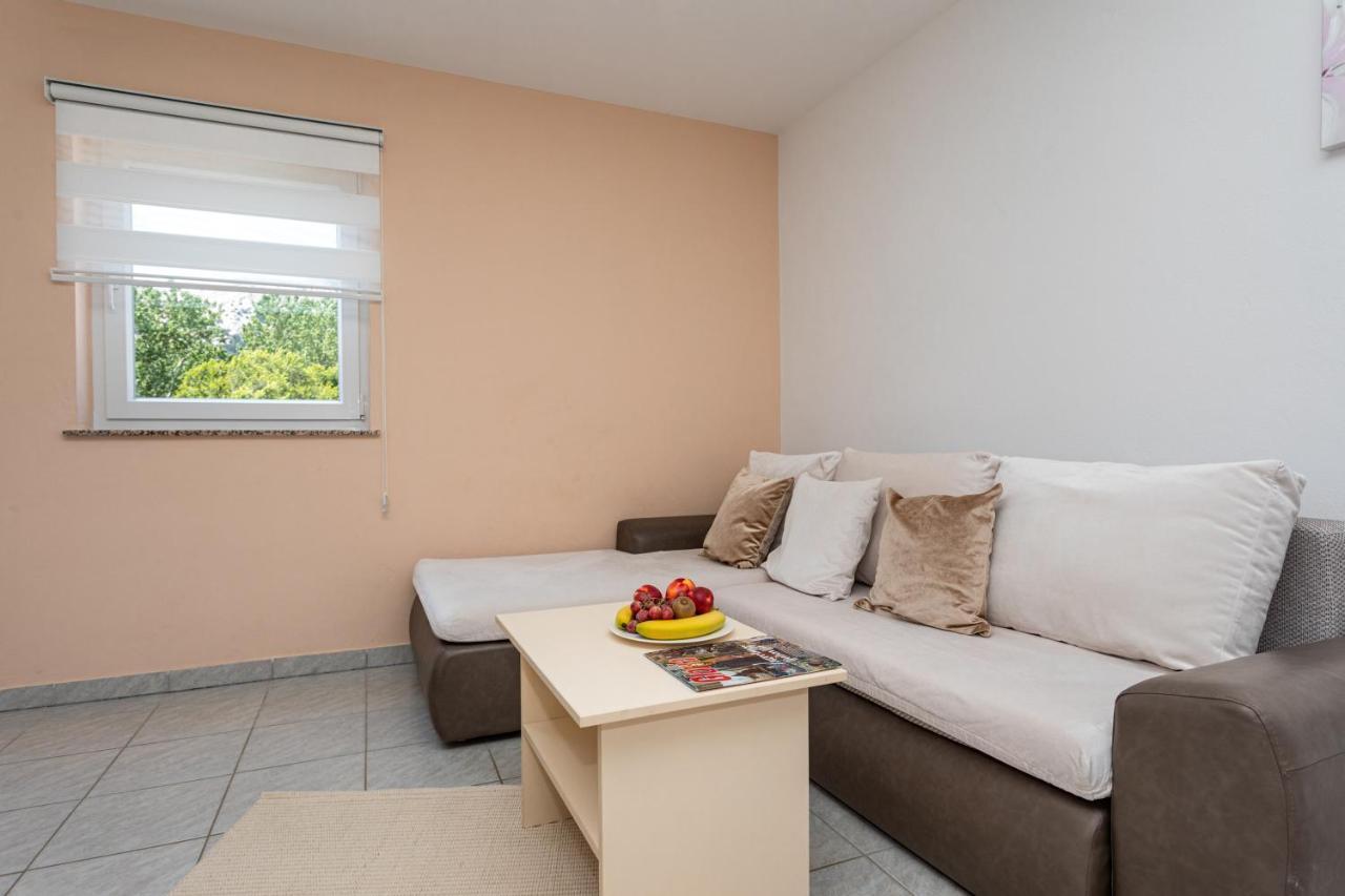 Apartments La Natalli Baška Eksteriør bilde