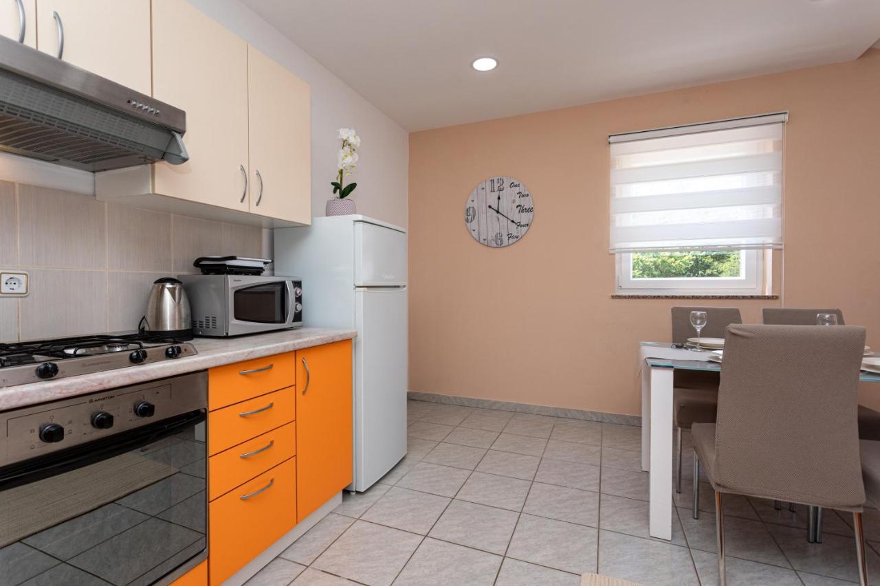 Apartments La Natalli Baška Eksteriør bilde