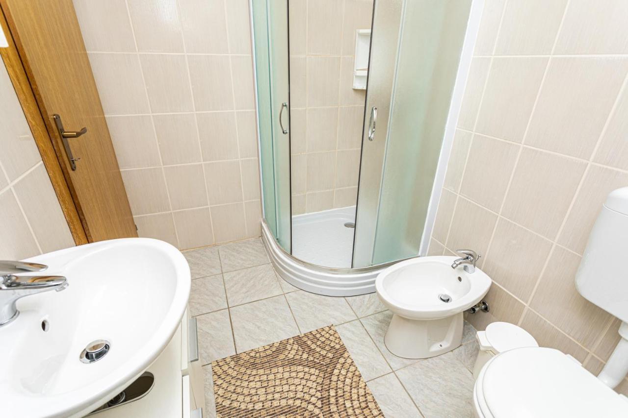 Apartments La Natalli Baška Eksteriør bilde