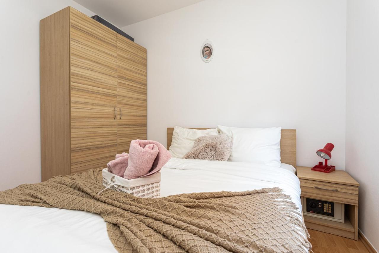 Apartments La Natalli Baška Eksteriør bilde