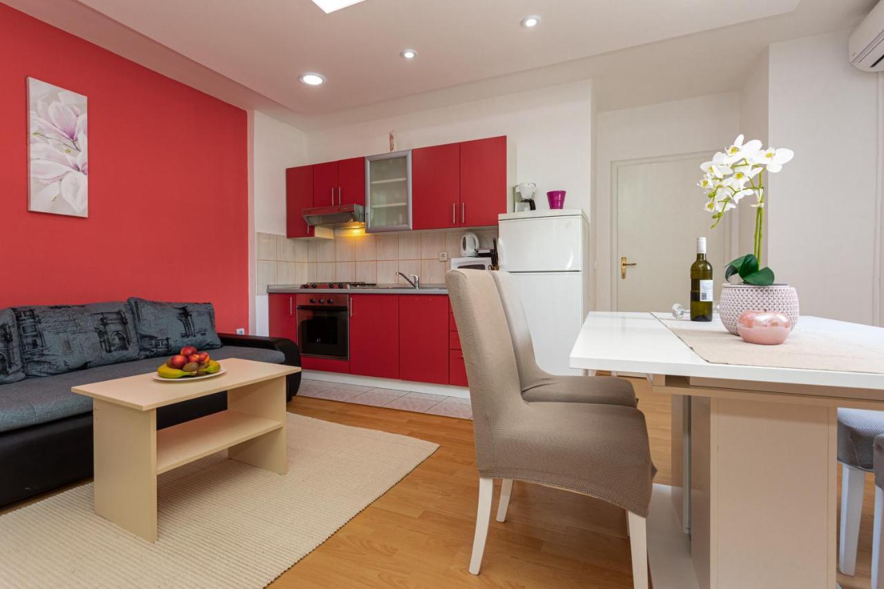 Apartments La Natalli Baška Eksteriør bilde
