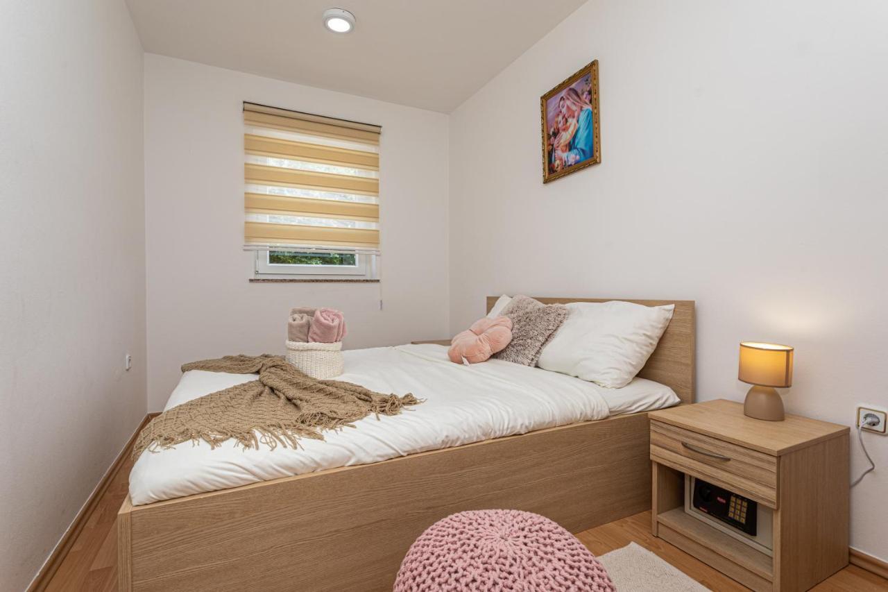 Apartments La Natalli Baška Eksteriør bilde