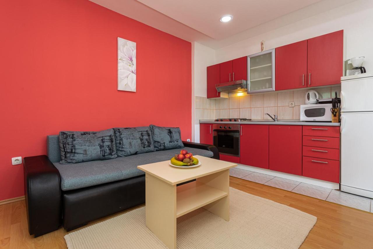 Apartments La Natalli Baška Eksteriør bilde