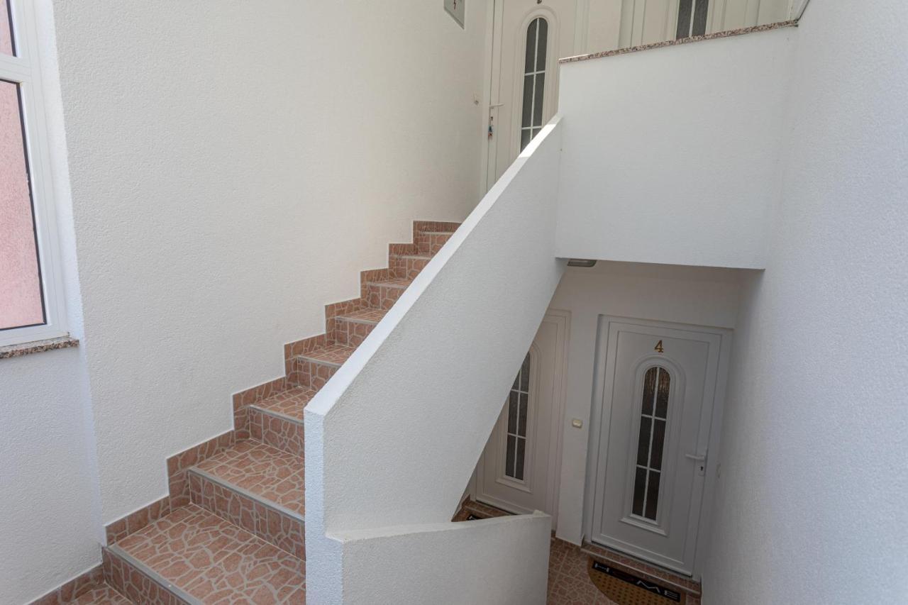 Apartments La Natalli Baška Eksteriør bilde