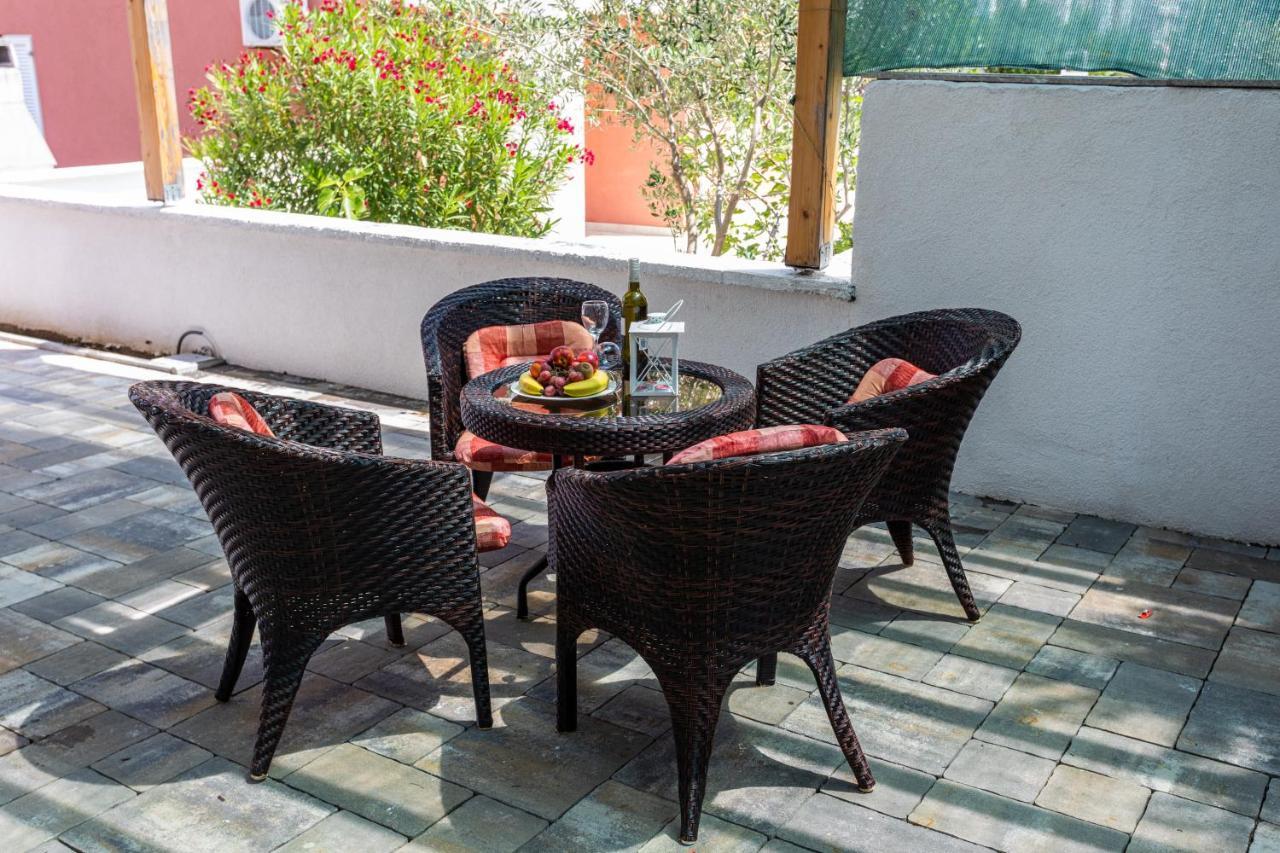 Apartments La Natalli Baška Eksteriør bilde